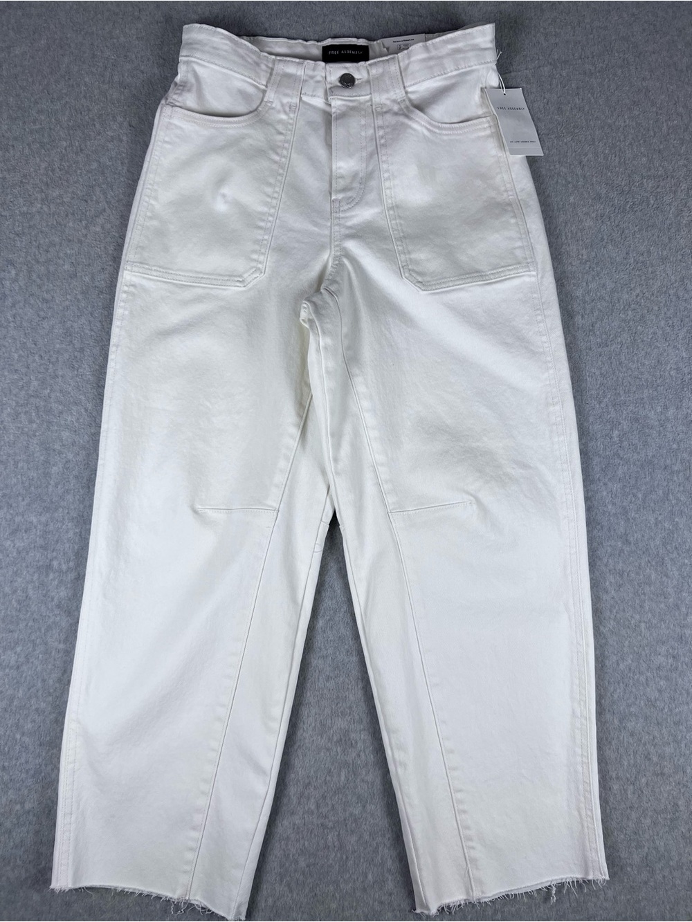 Barrel Jeans Women’s‎ Cream NWT Size 2